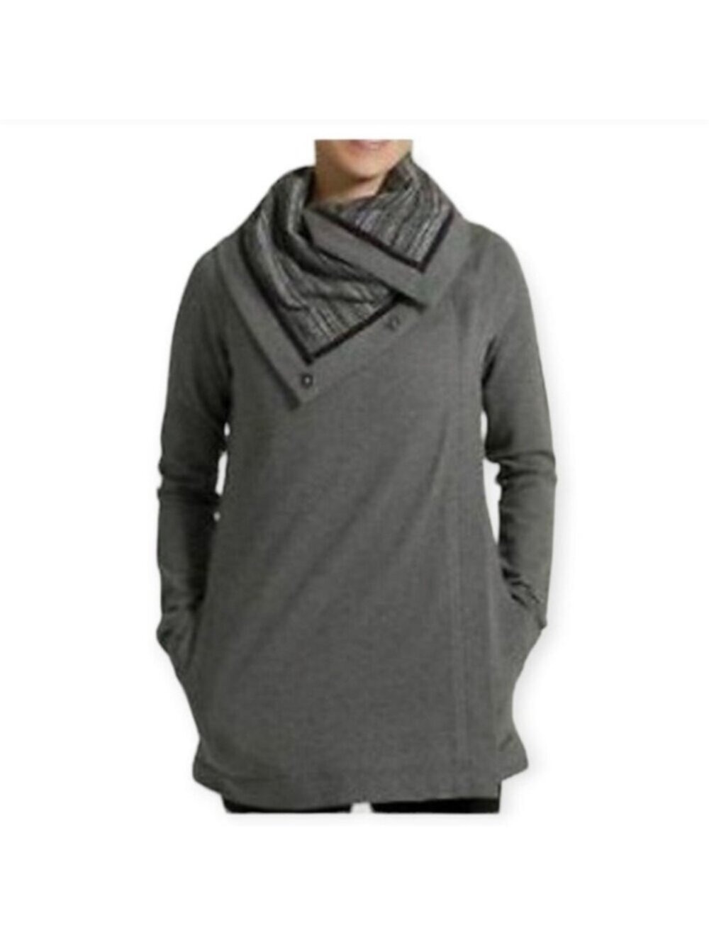 Size 2 Lululemon Athletica Gray Reversible Wrap sweater jacket